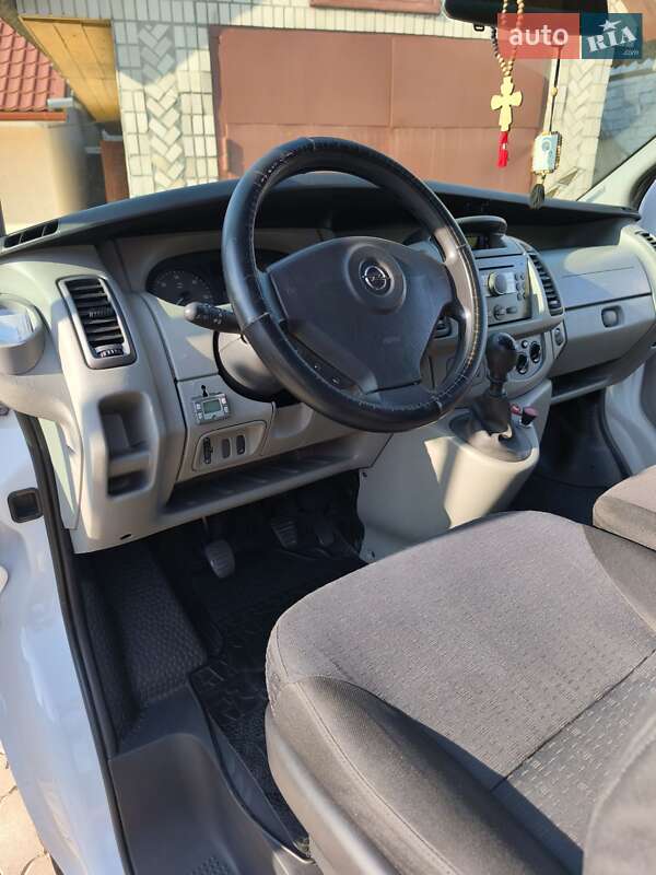 Мінівен Opel Vivaro 2010 в Ковелі