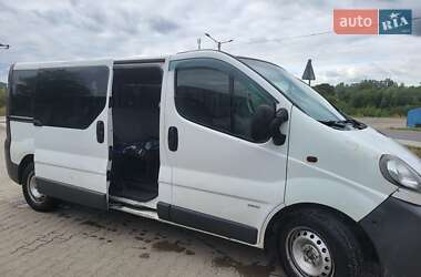Минивэн Opel Vivaro 2004 в 