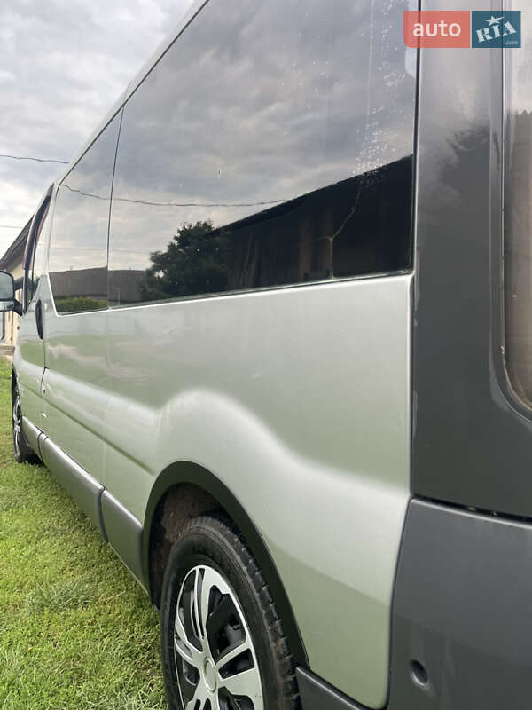 Мінівен Opel Vivaro 2003 в Хотині фото 25 Мінівен Opel Vivaro 2003 в Хотині