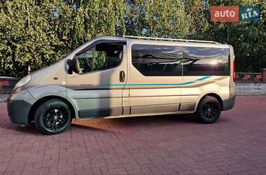 Мінівен Opel Vivaro 2013 в Рівному