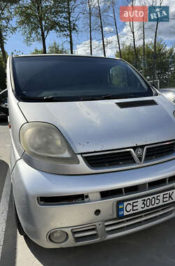 Минивэн Opel Vivaro 2002 в Ирпене