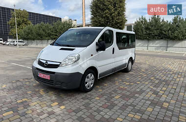 Минивэн Opel Vivaro 2012 в 