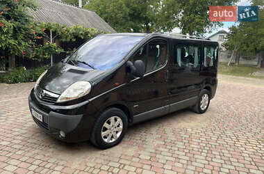 Мінівен Opel Vivaro 2007 в Кіцмані