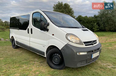 Минивэн Opel Vivaro 2002 в Новояворовске