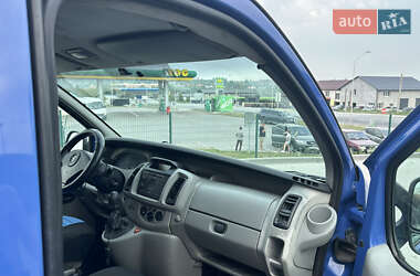 Минивэн Opel Vivaro 2006 в 