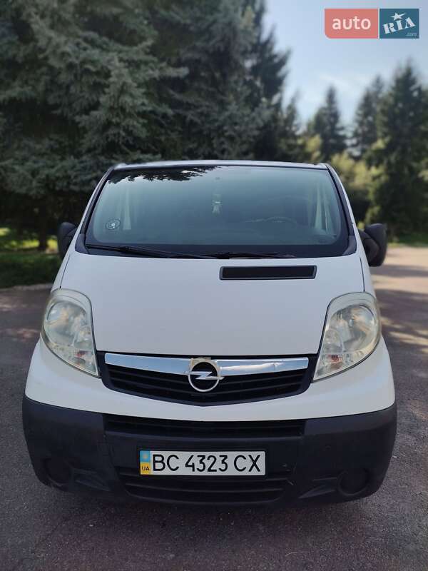 Opel Vivaro 2007