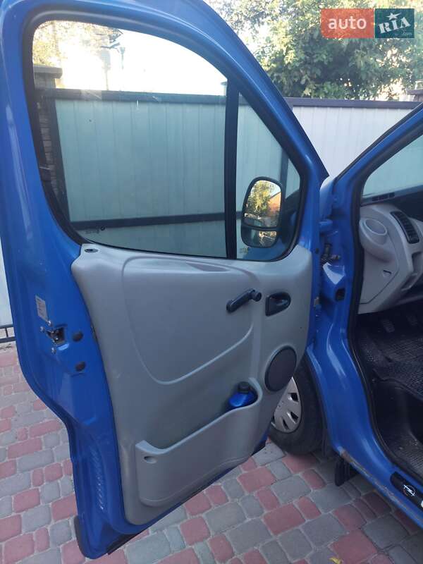 Минивэн Opel Vivaro 2001 в Чернигове фото 6 Минивэн Opel Vivaro 2001 в Чернигове