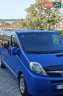 Минивэн Opel Vivaro 2007 в 