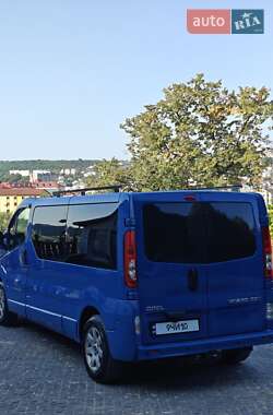Минивэн Opel Vivaro 2007 в 