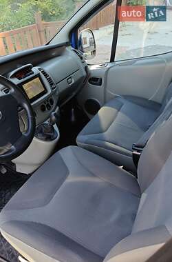 Минивэн Opel Vivaro 2007 в 