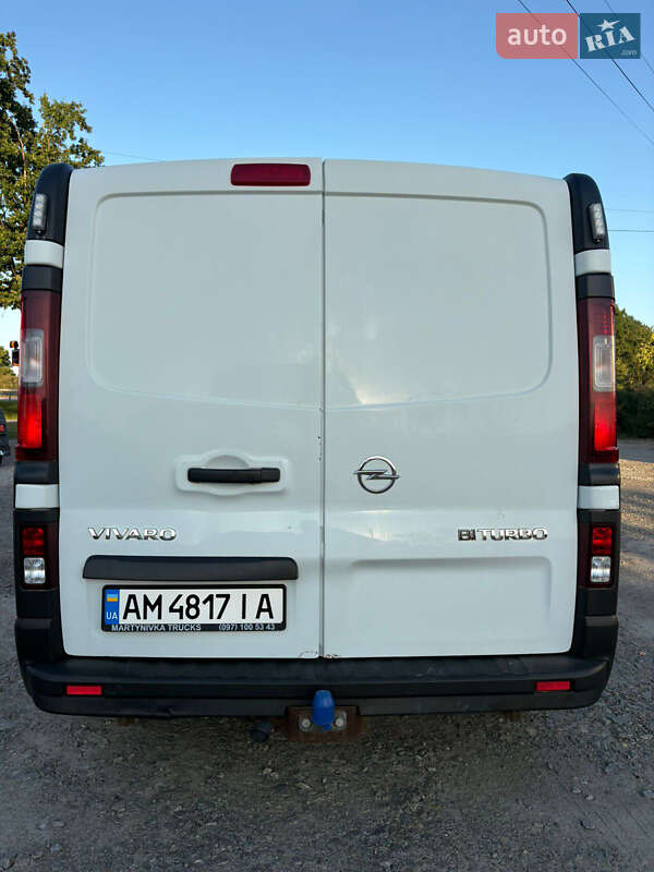 Грузовой фургон Opel Vivaro 2016 в Житомире