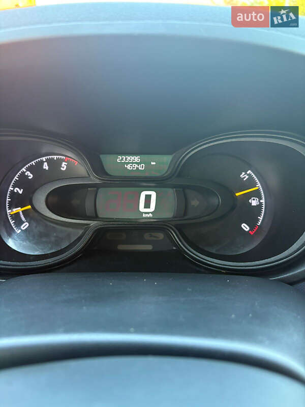 Грузовой фургон Opel Vivaro 2016 в Житомире