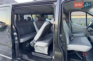 Минивэн Opel Vivaro 2012 в 