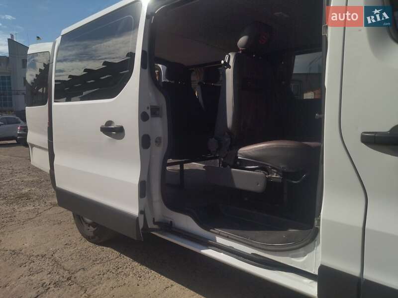 Минивэн Opel Vivaro 2016 в Белой Церкви фото 14 Минивэн Opel Vivaro 2016 в Белой Церкви
