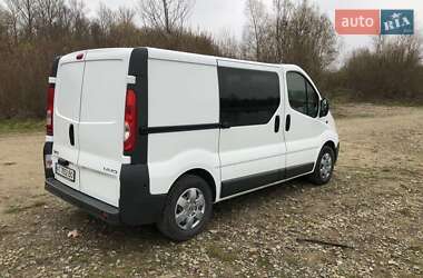 Вантажний фургон Opel Vivaro 2011 в Коломиї