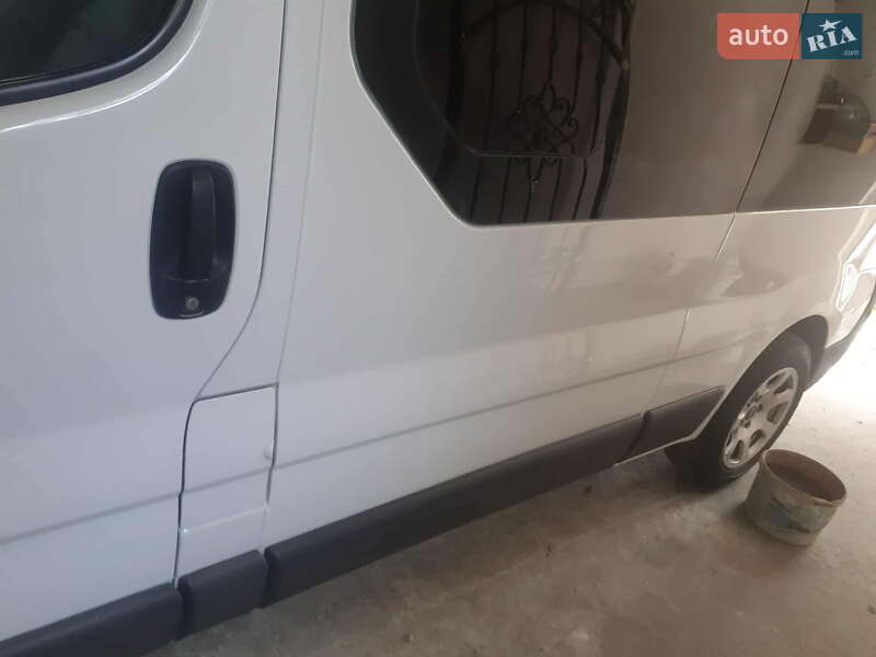 Мінівен Opel Vivaro 2011 в Виноградові фото 14 Мінівен Opel Vivaro 2011 в Виноградові