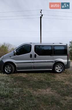 Минивэн Opel Vivaro 2004 в Покрове