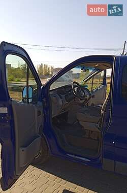 Минивэн Opel Vivaro 2005 в 