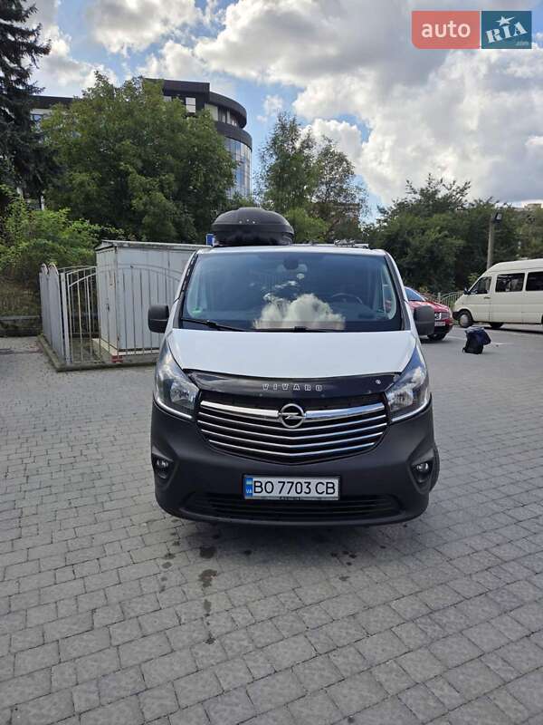 Opel Vivaro 2015 Opel Vivaro 2015