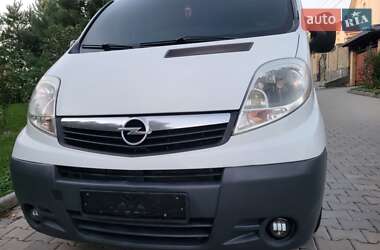 Грузовой фургон Opel Vivaro 2012 в 