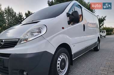 Грузовой фургон Opel Vivaro 2012 в 