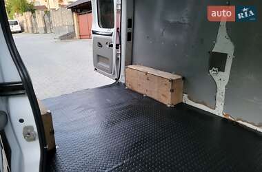 Грузовой фургон Opel Vivaro 2012 в 