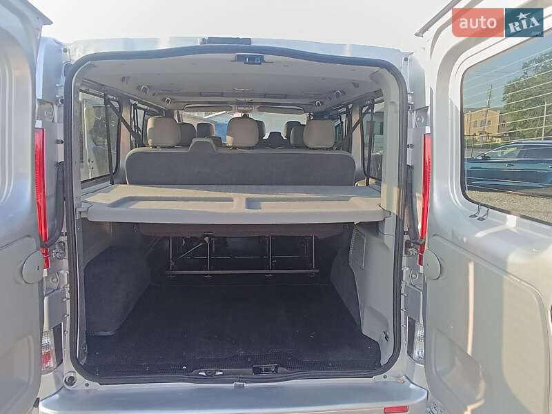 Минивэн Opel Vivaro 2013 в Коломые