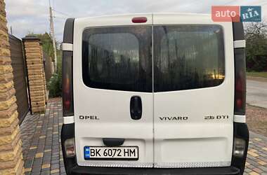 Минивэн Opel Vivaro 2003 в 