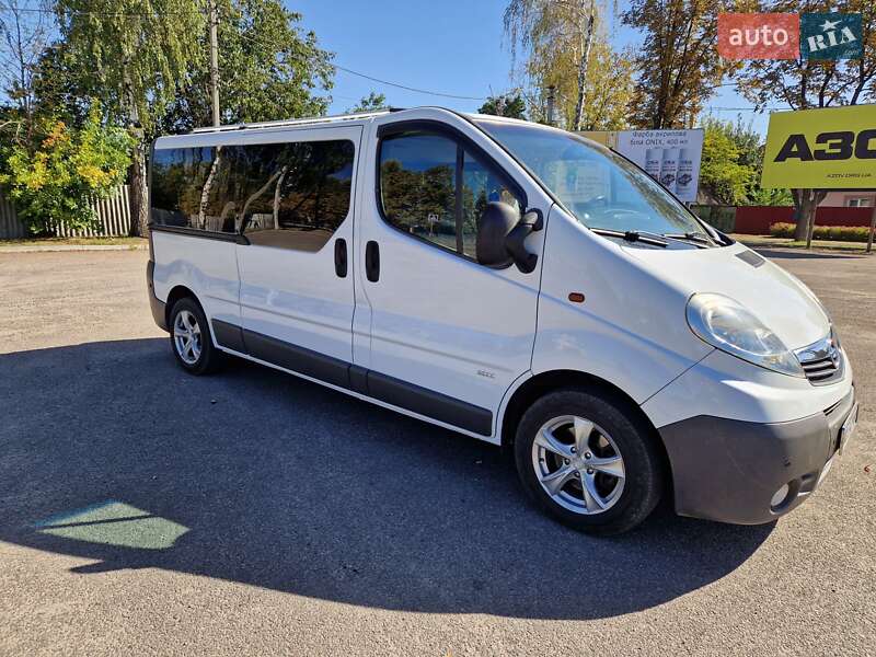 Минивэн Opel Vivaro 2009 в Первомайске фото 5 Минивэн Opel Vivaro 2009 в Первомайске