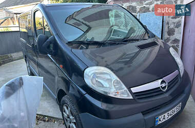 Грузовой фургон Opel Vivaro 2013 в Василькове