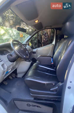 Минивэн Opel Vivaro 2007 в 