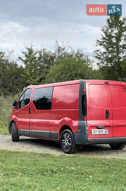 Минивэн Opel Vivaro 2003 в 