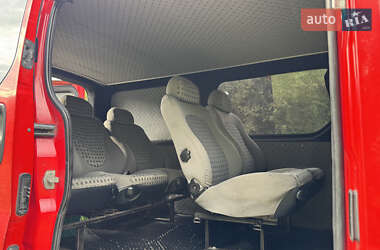 Минивэн Opel Vivaro 2003 в 
