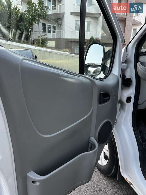 Грузовой фургон Opel Vivaro 2007 в Одессе