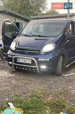 Мінівен Opel Vivaro 2003 в Львові