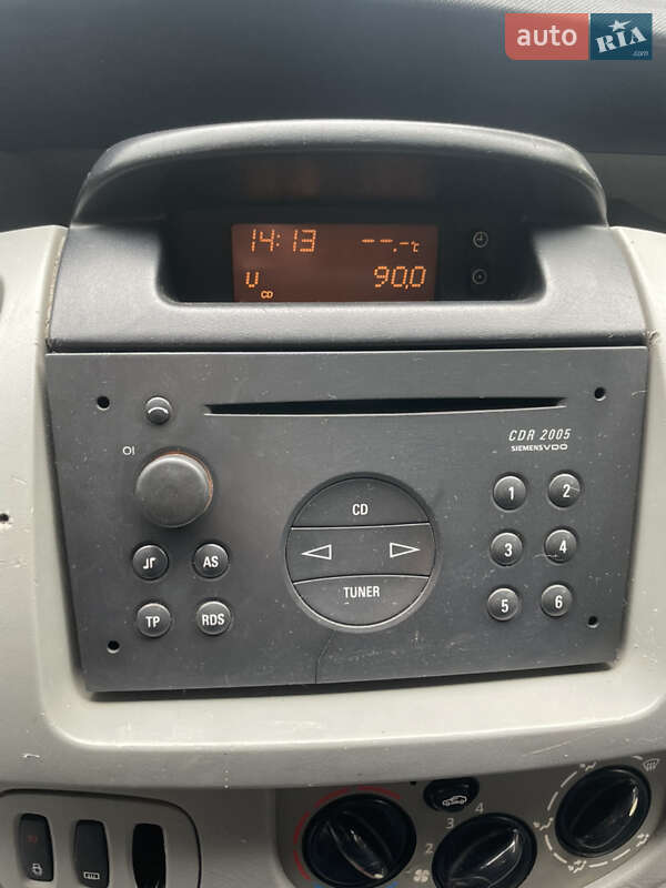 Мінівен Opel Vivaro 2004 в Тернополі фото 9 Мінівен Opel Vivaro 2004 в Тернополі