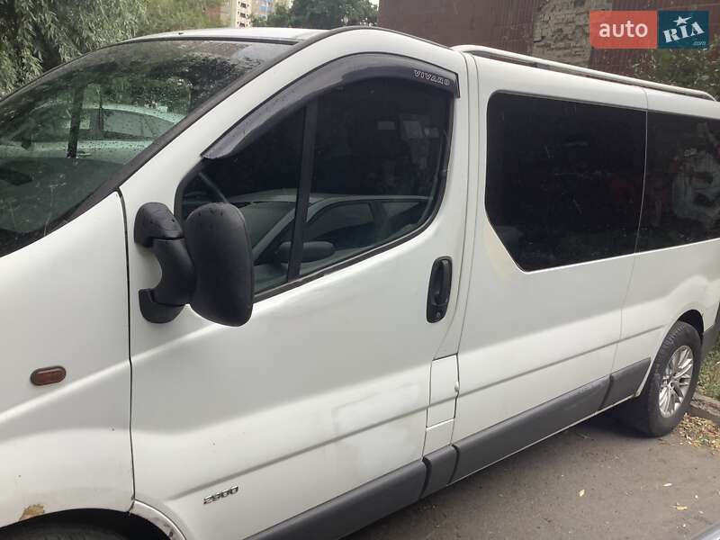 Opel Vivaro 2003 Opel Vivaro 2003