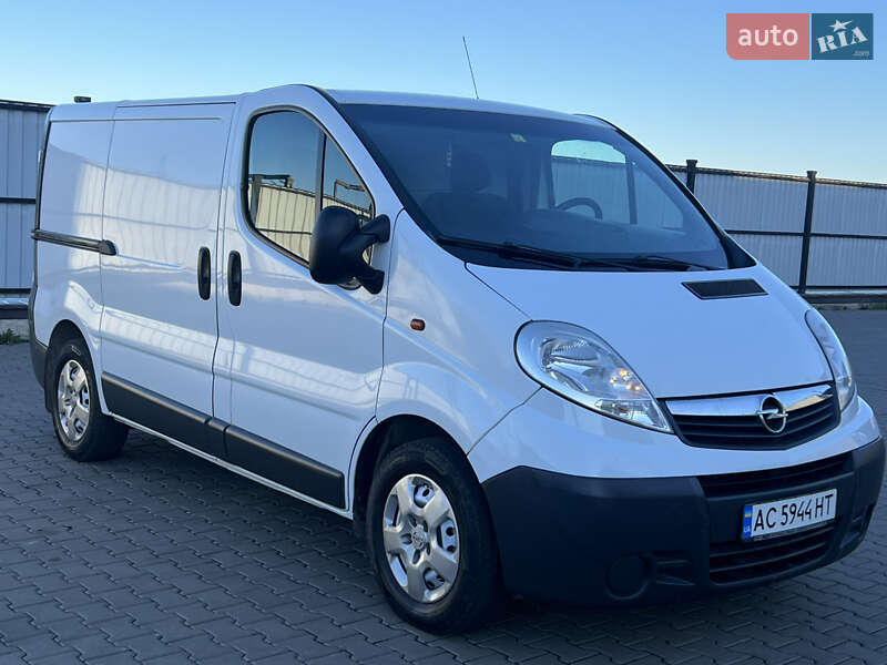 Грузовой фургон Opel Vivaro 2014 в Рожище