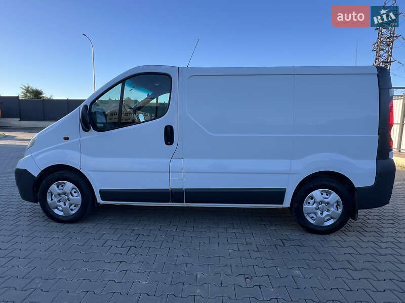 Грузовой фургон Opel Vivaro 2014 в Рожище