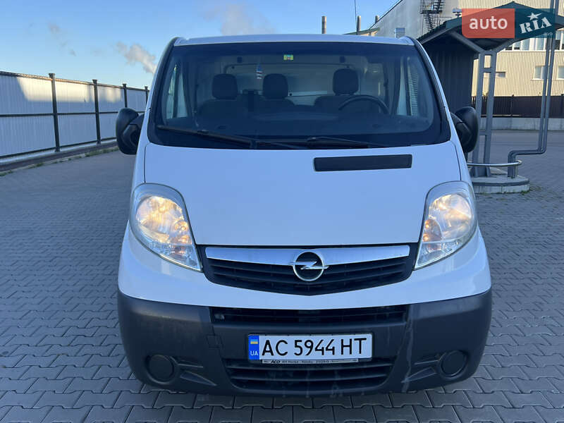Грузовой фургон Opel Vivaro 2014 в Рожище