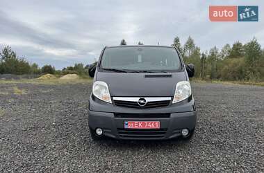 Минивэн Opel Vivaro 2012 в 