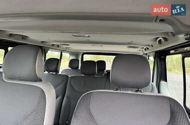 Минивэн Opel Vivaro 2012 в 