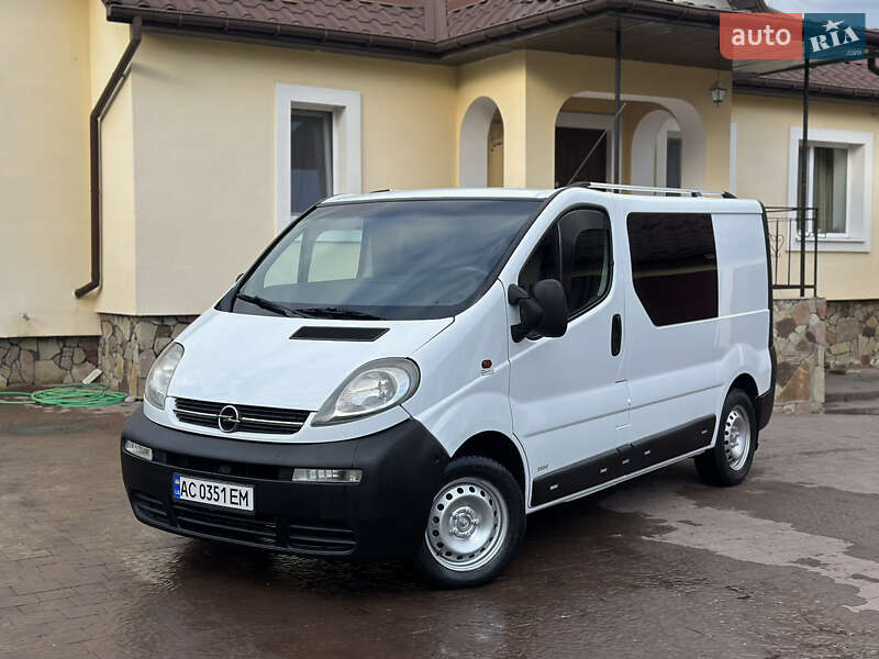 Opel Vivaro 2006