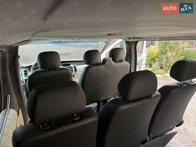 Мінівен Opel Vivaro 2006 в Луцьку