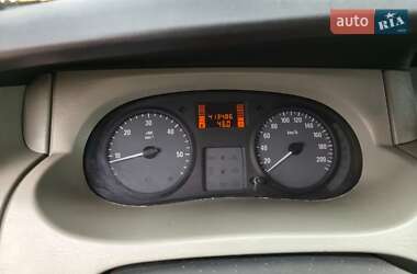 Вантажний фургон Opel Vivaro 2009 в Рокитному