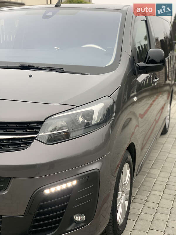 Мінівен Opel Vivaro 2022 в Старокостянтинові
