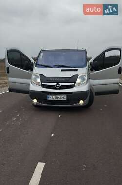 Минивэн Opel Vivaro 2008 в Киеве