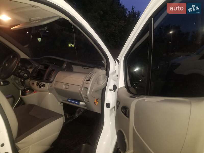 Мінівен Opel Vivaro 2011 в Броварах фото 5 Мінівен Opel Vivaro 2011 в Броварах