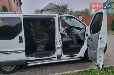 Минивэн Opel Vivaro 2005 в 