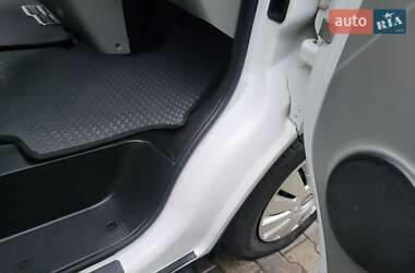 Минивэн Opel Vivaro 2005 в 